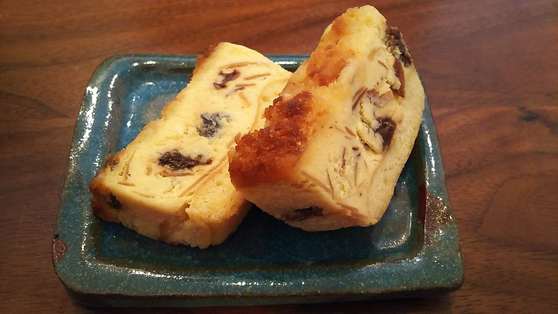 半解凍したプレミアムチーズケーキ
